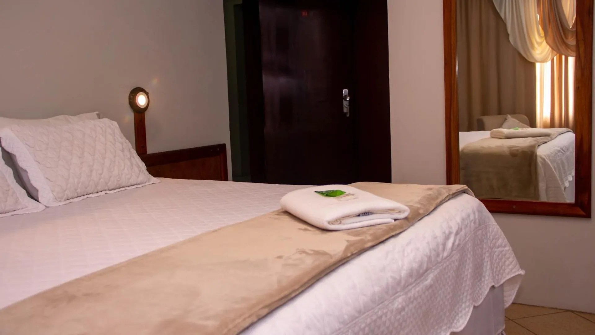 Hotel Domhof Blumenau 3*,