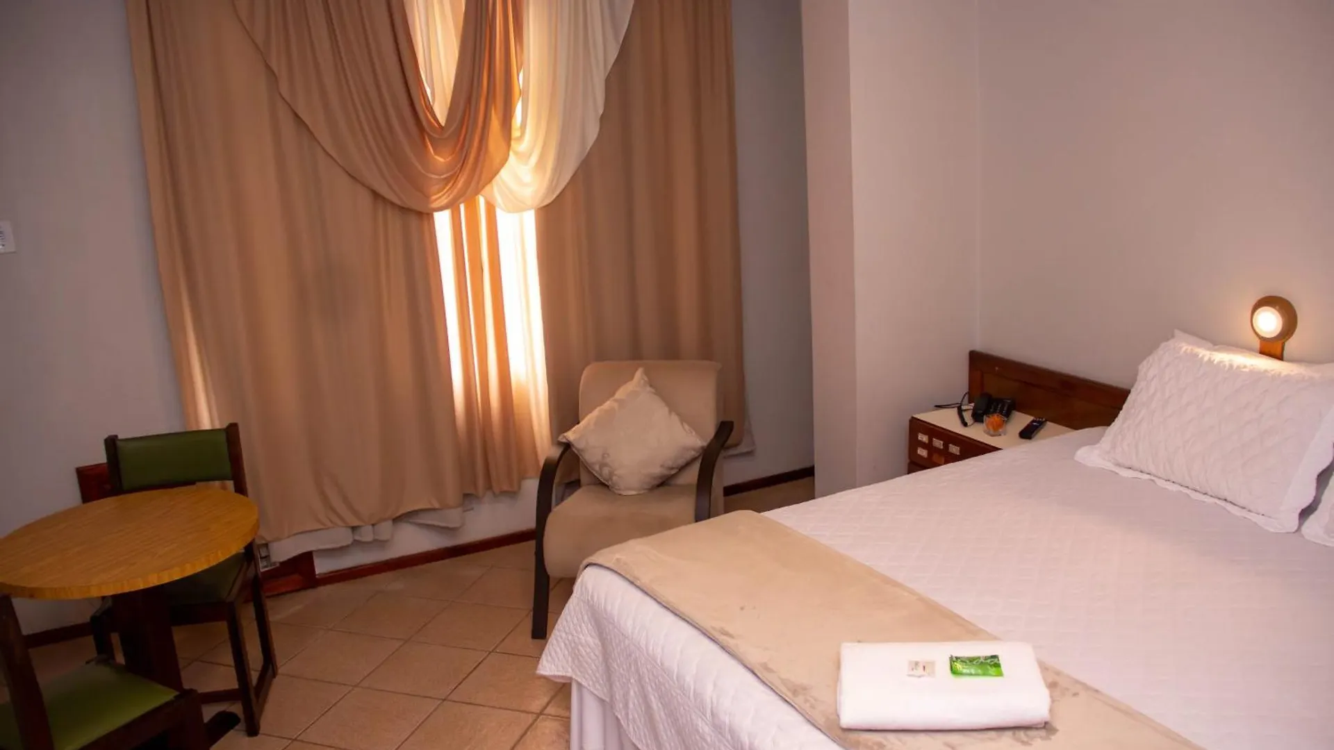 Hotel Domhof Blumenau